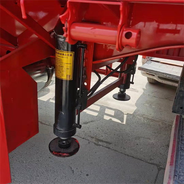 半掛車(chē)液壓支腿